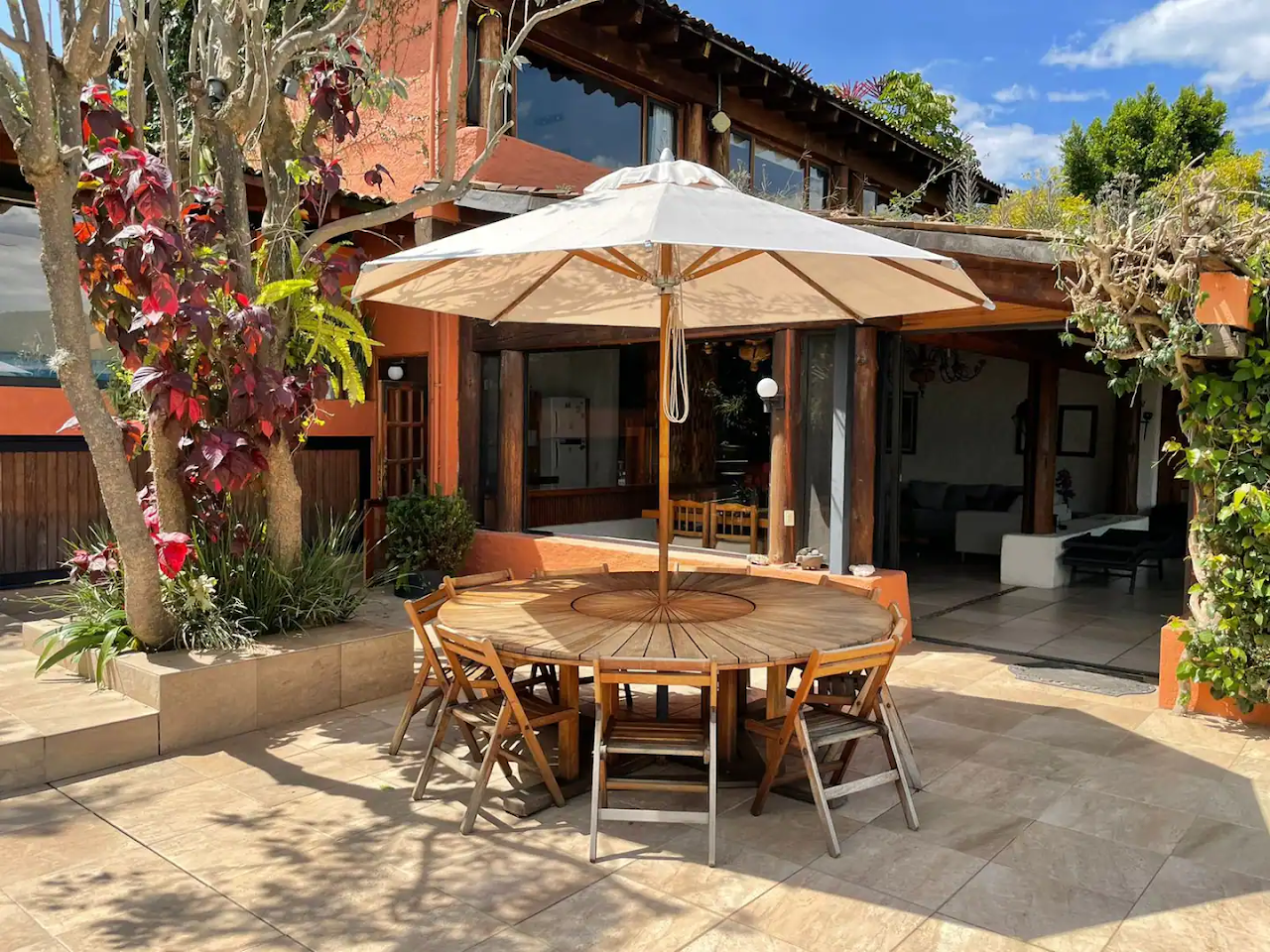 CASA EL MIRADOR-VALLE DE BRAVO