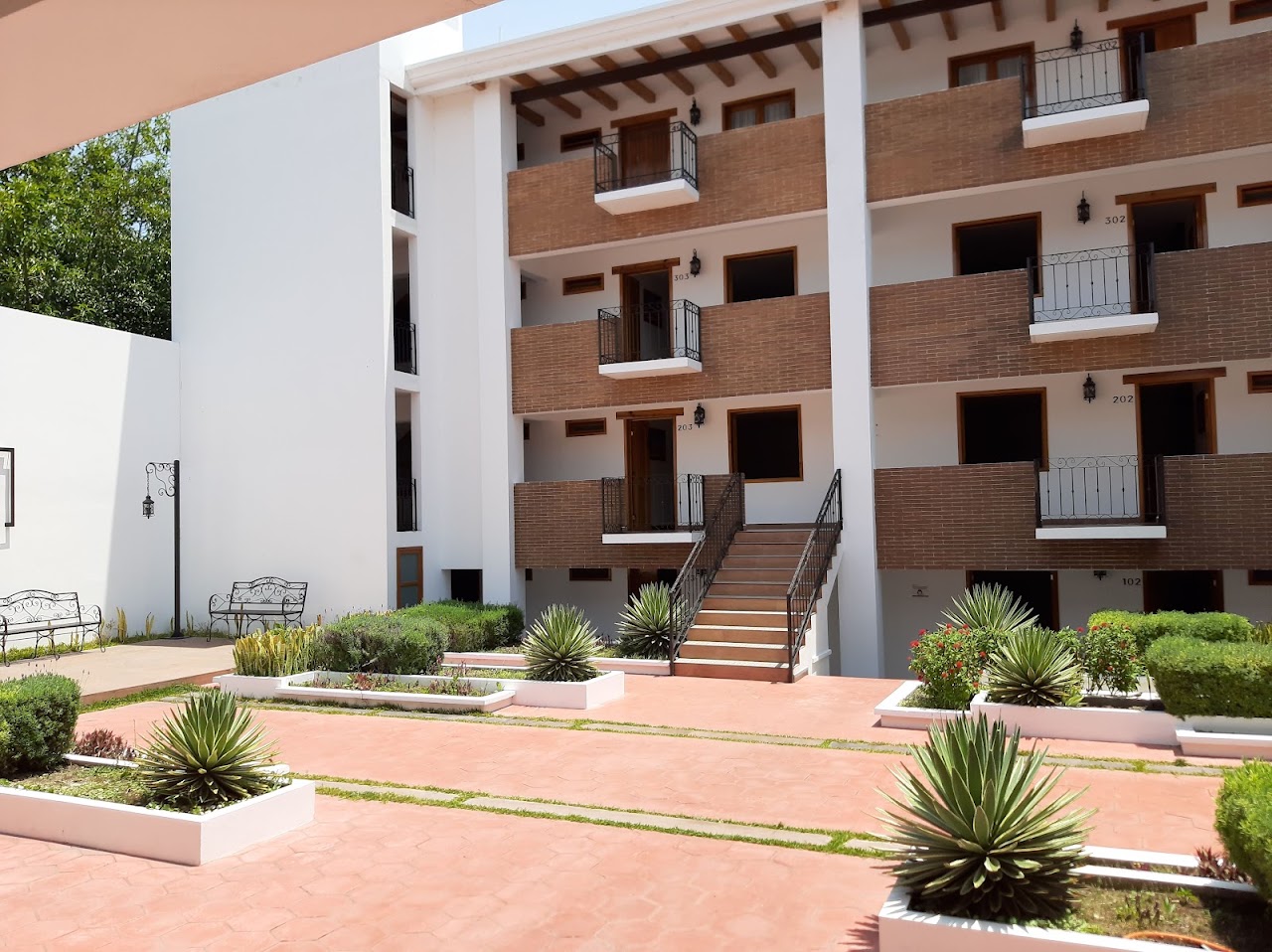 La Alborada hoteles