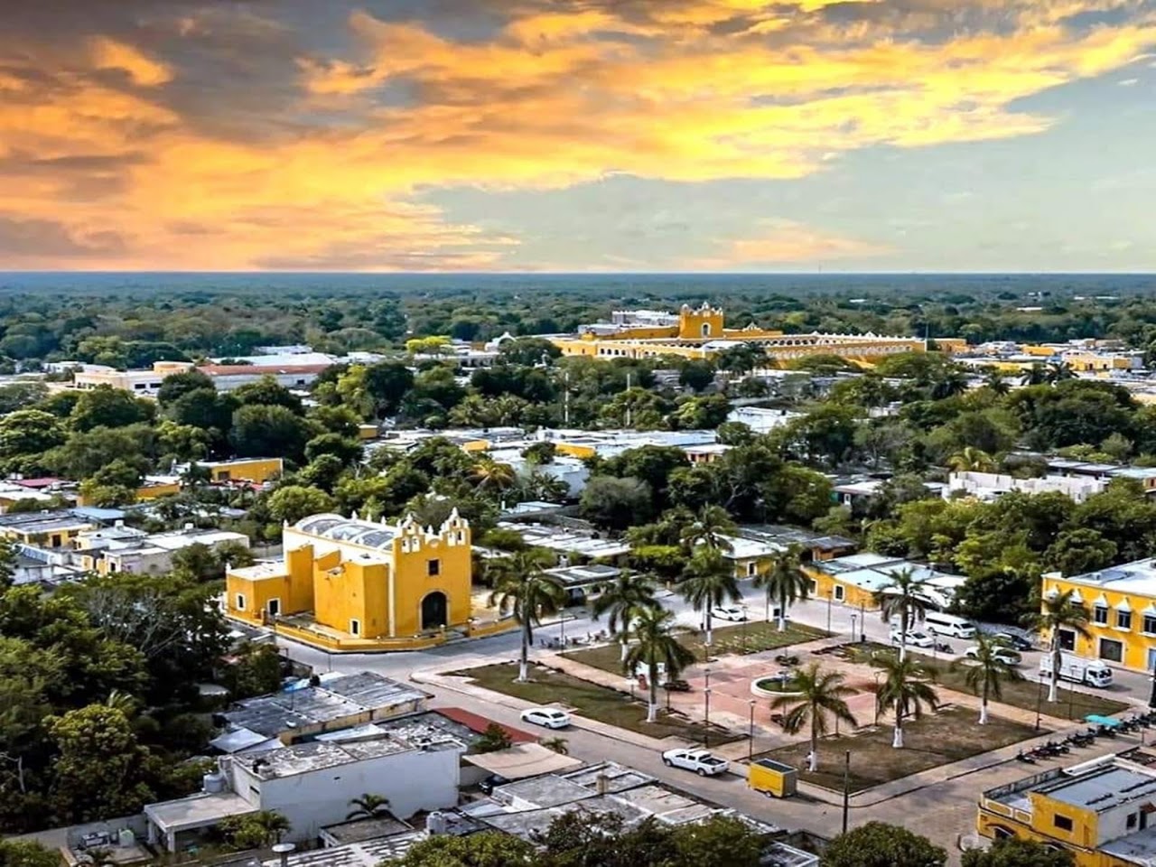 Hotel y Museo Aldea Maya Toktli Orígenes; Desde $1,122.00 pesos. Alberca + Starlink + Tour del museo de la Casa Maya