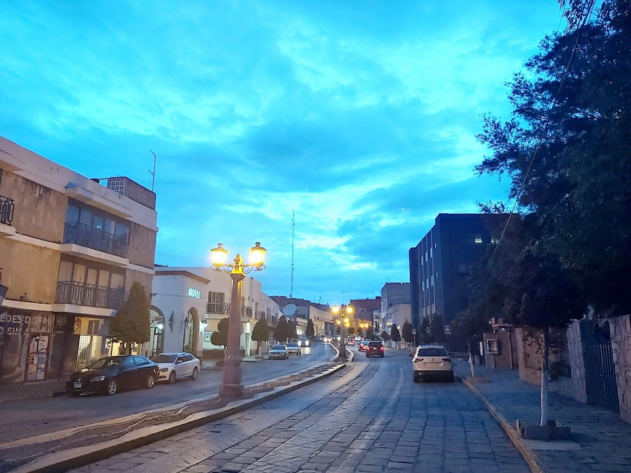 HOTEL ZACATECAS COURTS