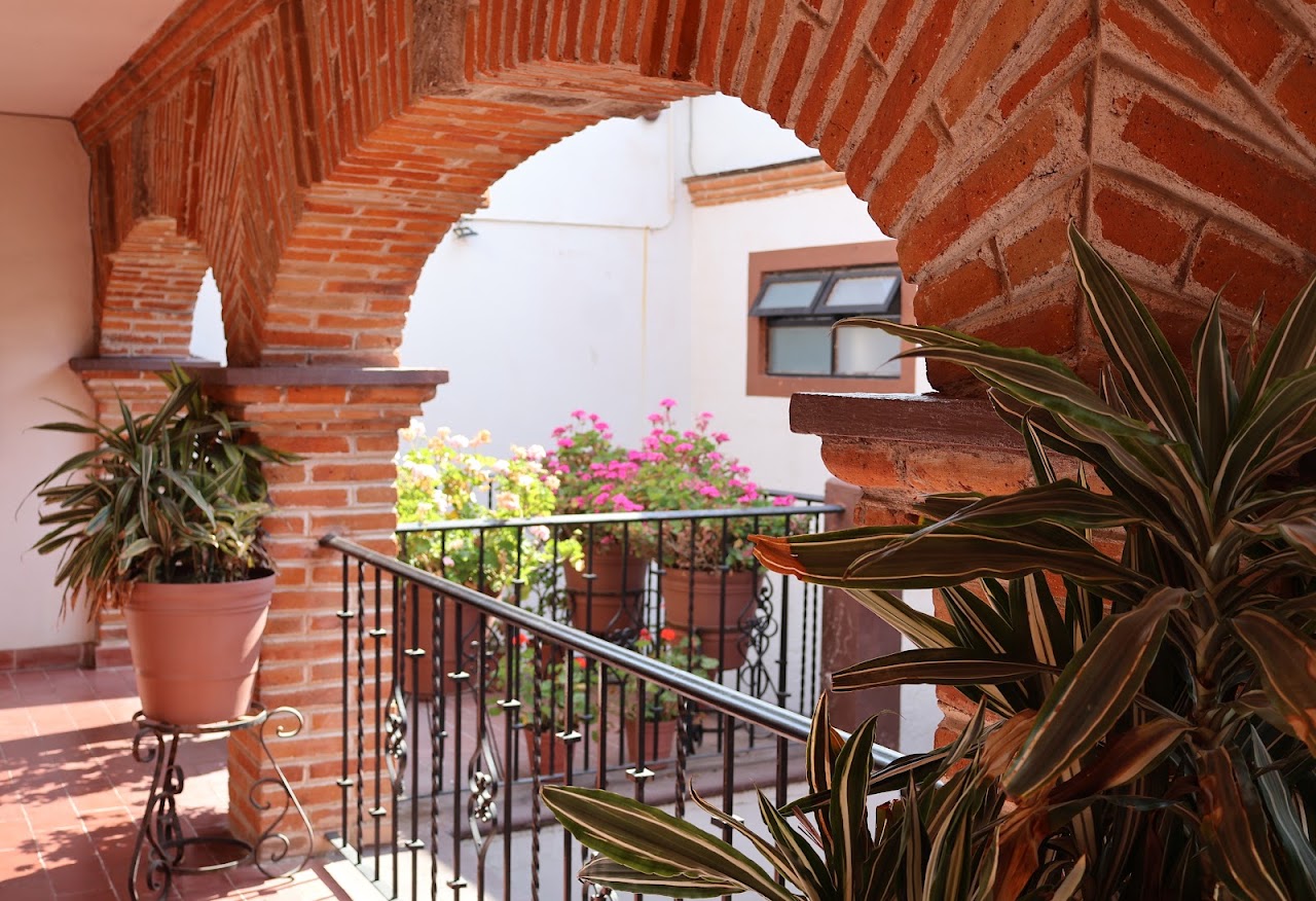 Hotel Casa de Vino